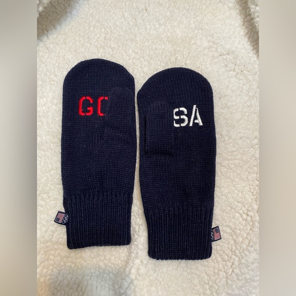 USA Dark Navy Blue Mittens with Red and White Embroidery - Picture 6 of 6